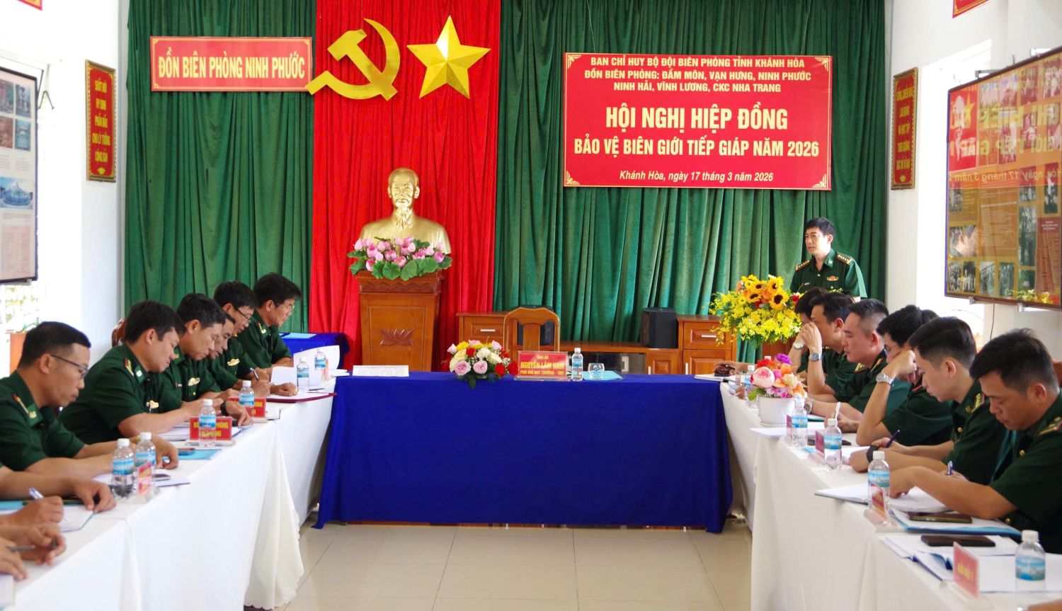 Quang cảnh hội nghị.