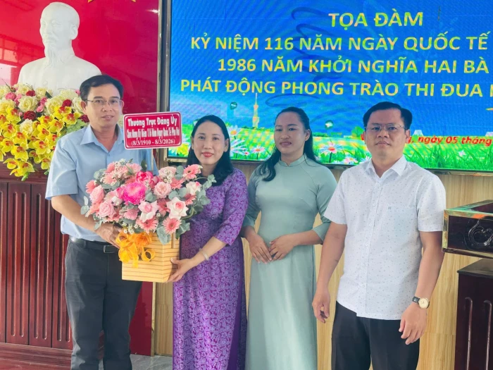 Hội Liên hiệp Phụ nữ xã Vạn Thắng tọa đàm kỷ niệm Ngày Quốc tế Phụ nữ