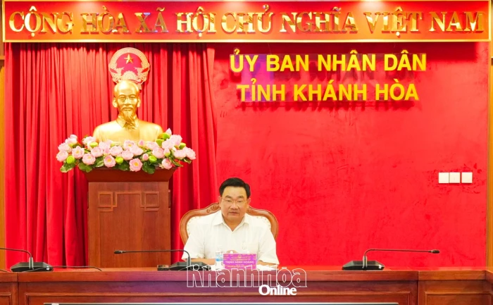 Phó Chủ tịch UBND tỉnh Trịnh Minh Hoàng chủ trì họp nghe báo cáo tiến độ các dự án nhà máy điện hạt nhân