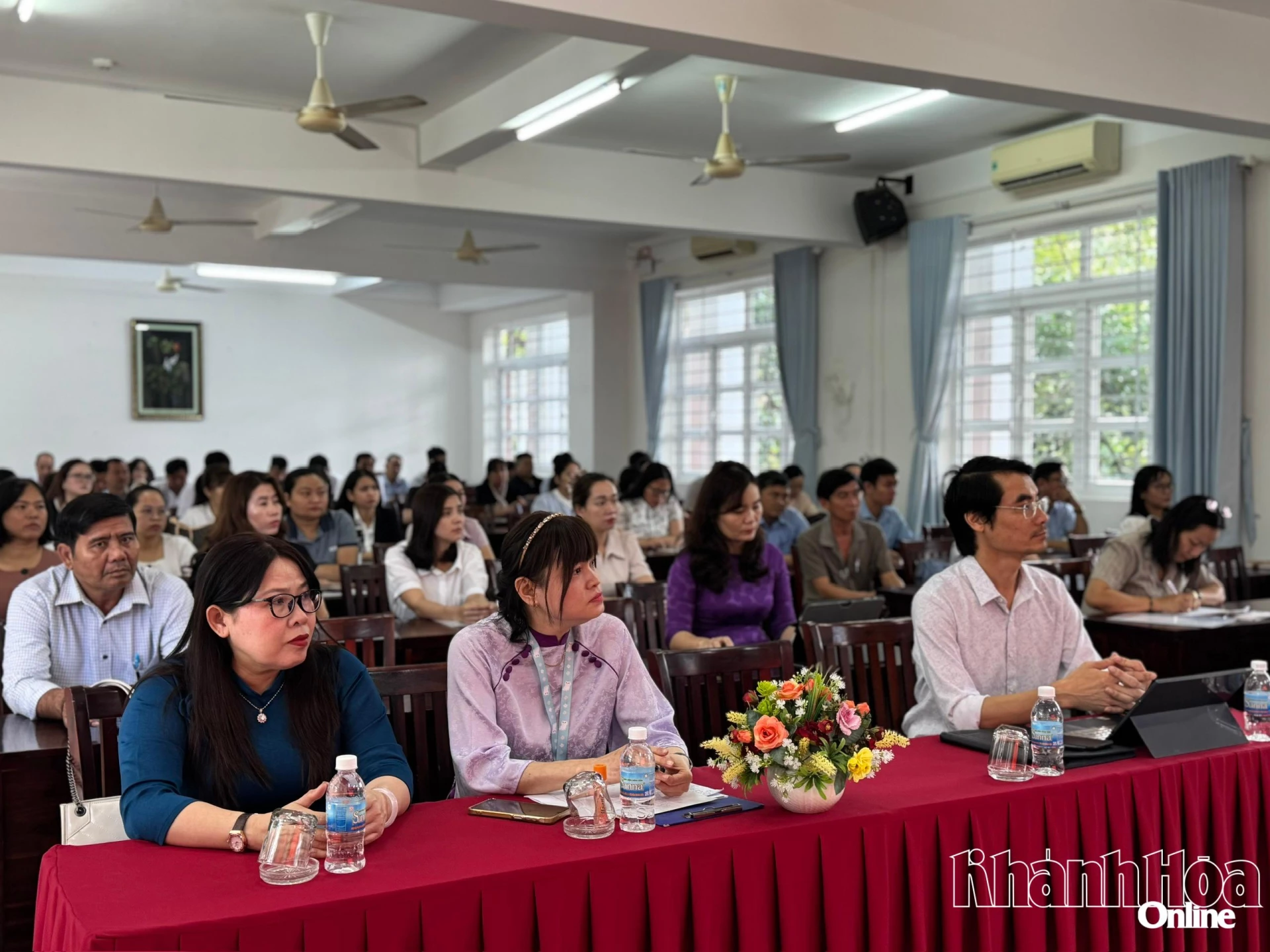 Quang  cảnh lễ  khai  giảng