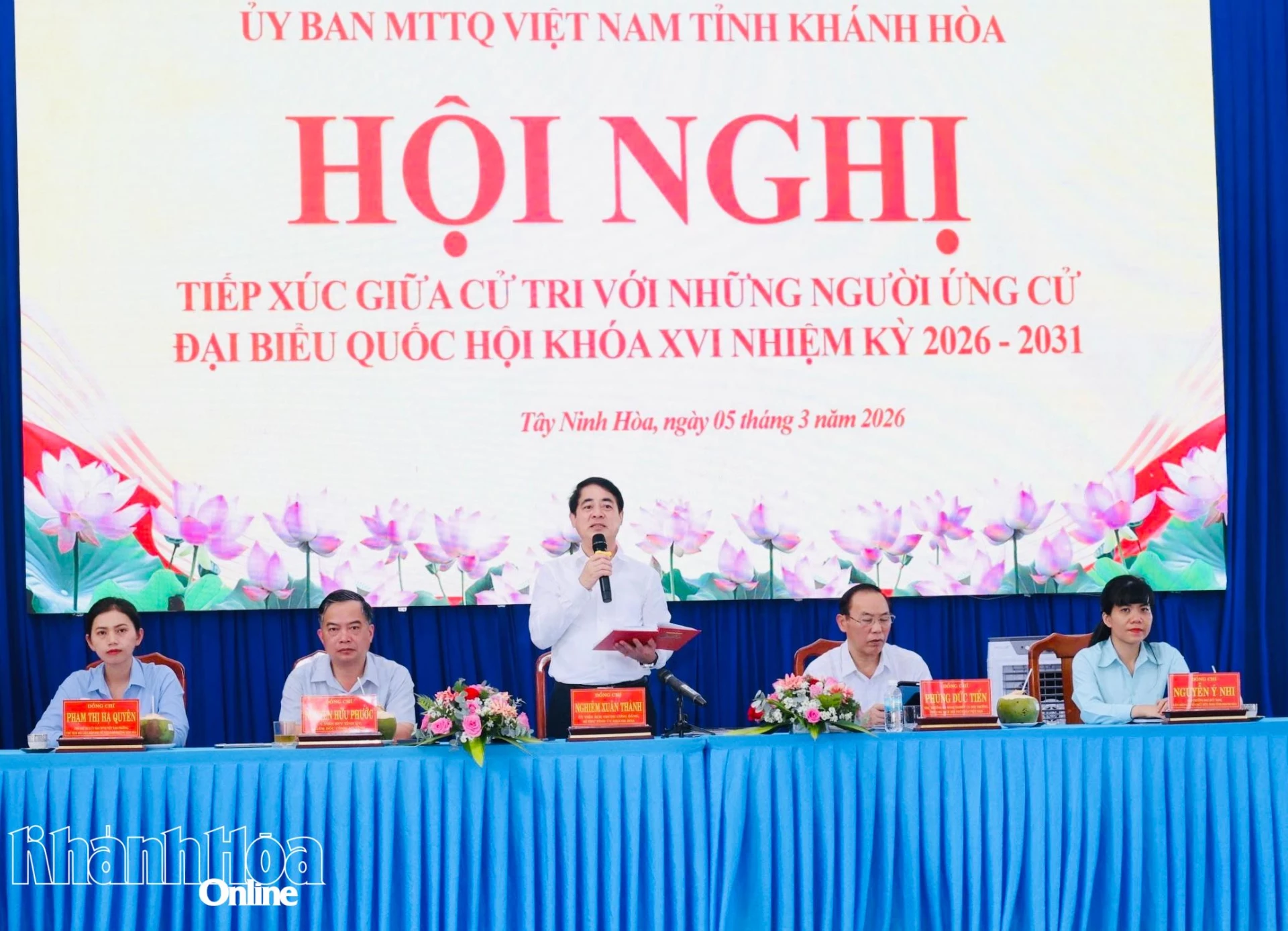 Bí thư Tỉnh ủy Nghiêm Xuân Thành trả lời kiến nghị của cử tri