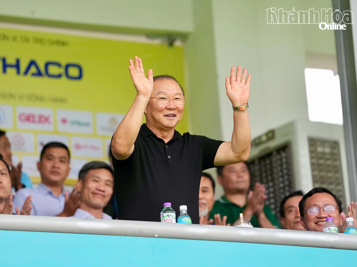 Ông Park Hang-seo, cựu Huấn luyện viên tuyển bóng đá Việt Nam đến dự.