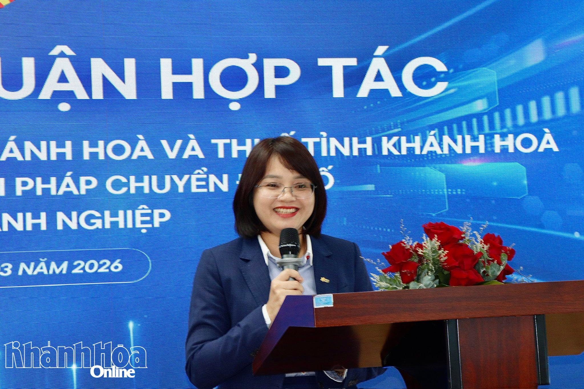 Bà Trần Thị Hương - Giám đốc MB Chi nhánh Khánh Hòa phát biểu tại lễ ký kết.