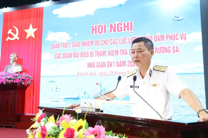 Vùng 4 Hải quân giao nhiệm vụ phục vụ các đoàn công tác đi Trường Sa, Nhà giàn DK1