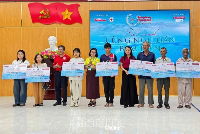 Giải vô địch quốc gia Marathon Báo Tiền Phong lần thứ 67 "Sát cánh cùng ngư dân bám biển"