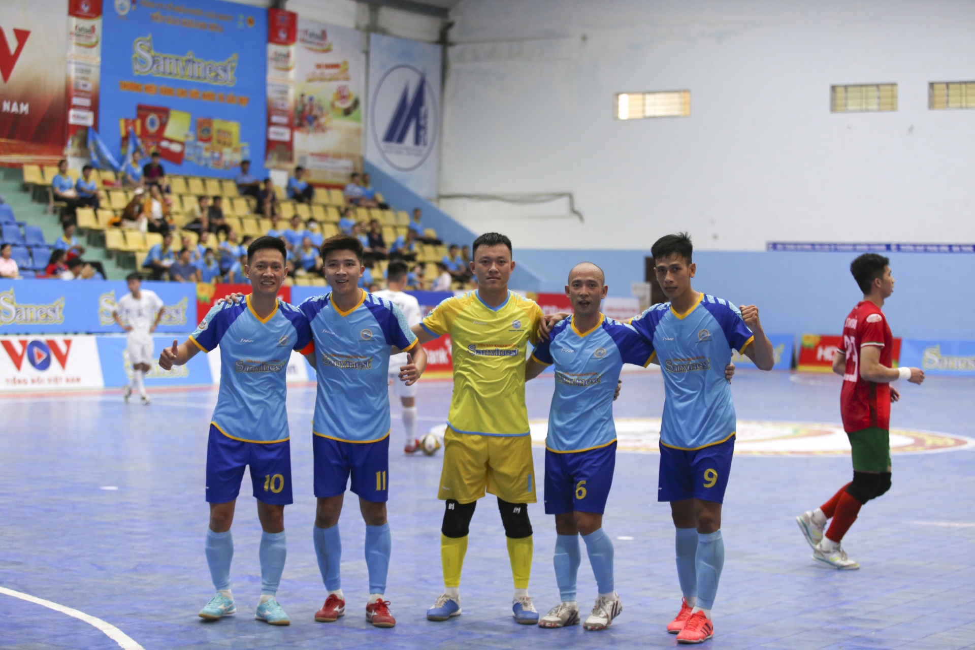 Sanvinest Khanh Hoa players are happy with their result

