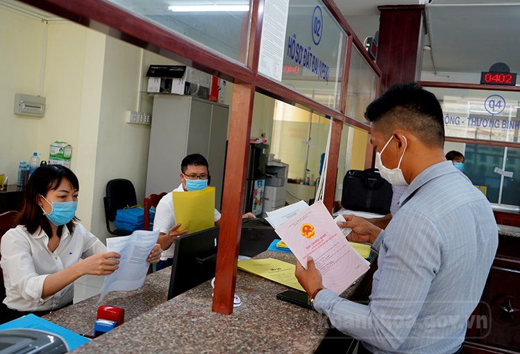 Tăng cường công tác đăng ký đất đai, cấp giấy chứng nhận