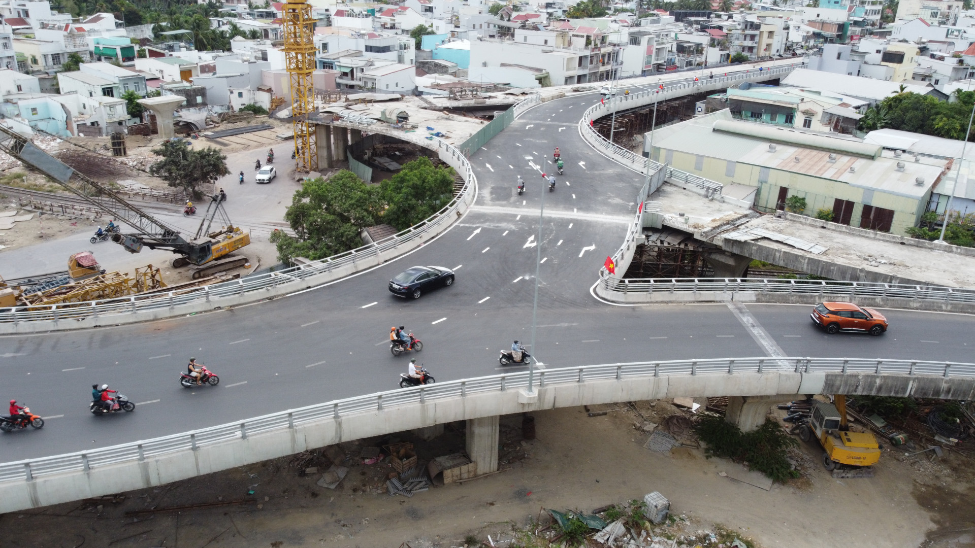 Người dân cho biết, việc có thêm lựa chọn lưu thông từ Diên Khánh về Nha Trang giảm áp lực rất nhiều cho các tuyến đường trong khu vực dự án.