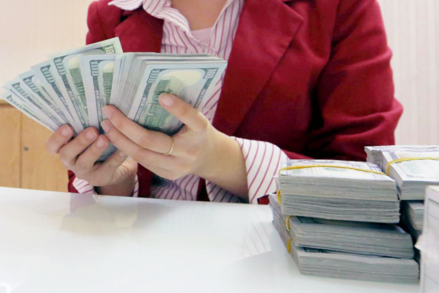 Tỷ giá trung tâm sáng 12/4 tăng 2 đồng