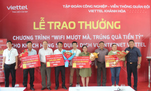 Viettel Khánh Hòa trao thưởng Chương trình “Wifi mượt mà – Trúng quà tiền tỷ”