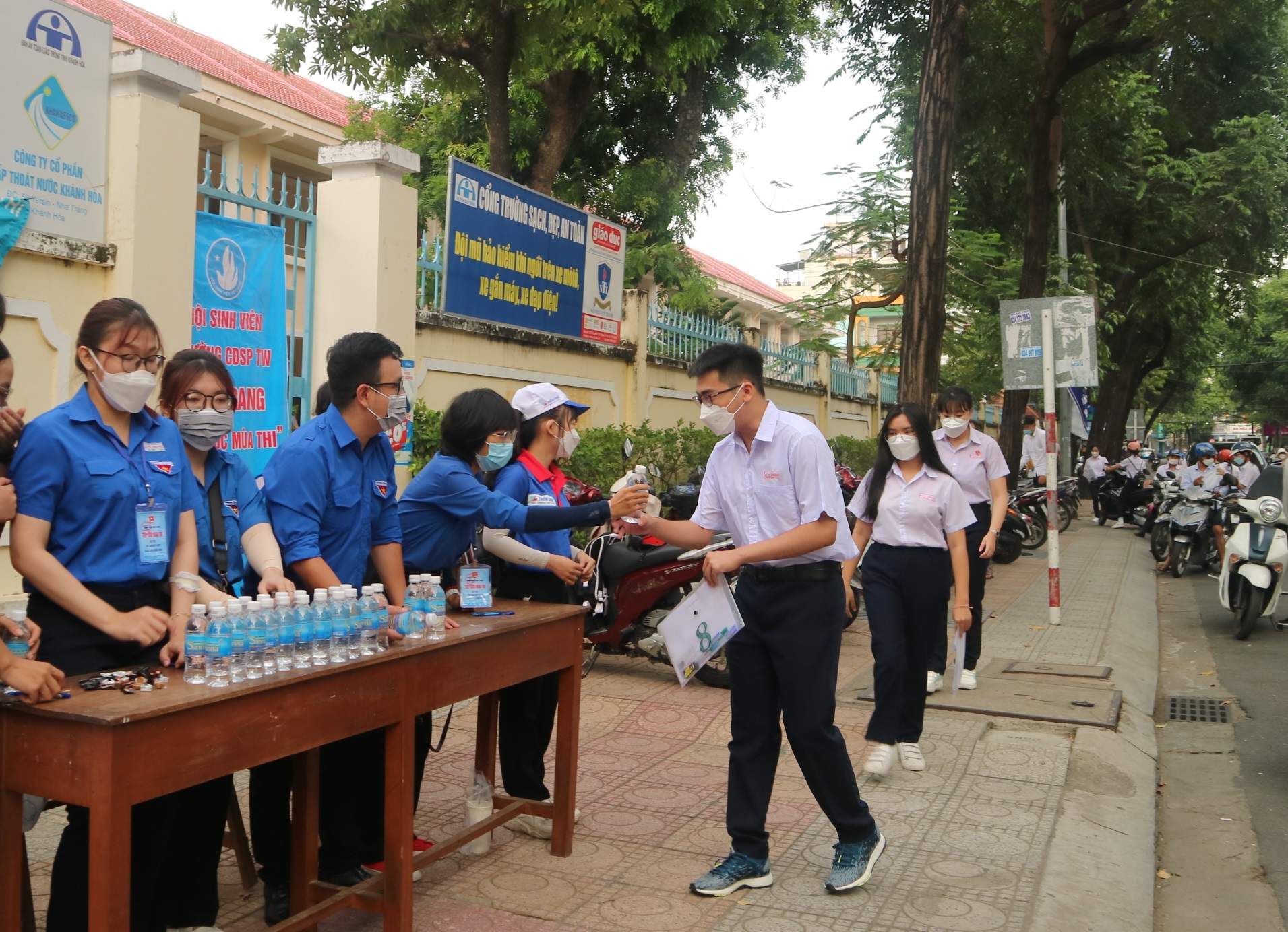 Yêu cầu tổ chức tốt Kỳ thi tốt nghiệp THPT 2023 và công tác tuyển sinh năm học 2023 – 2024