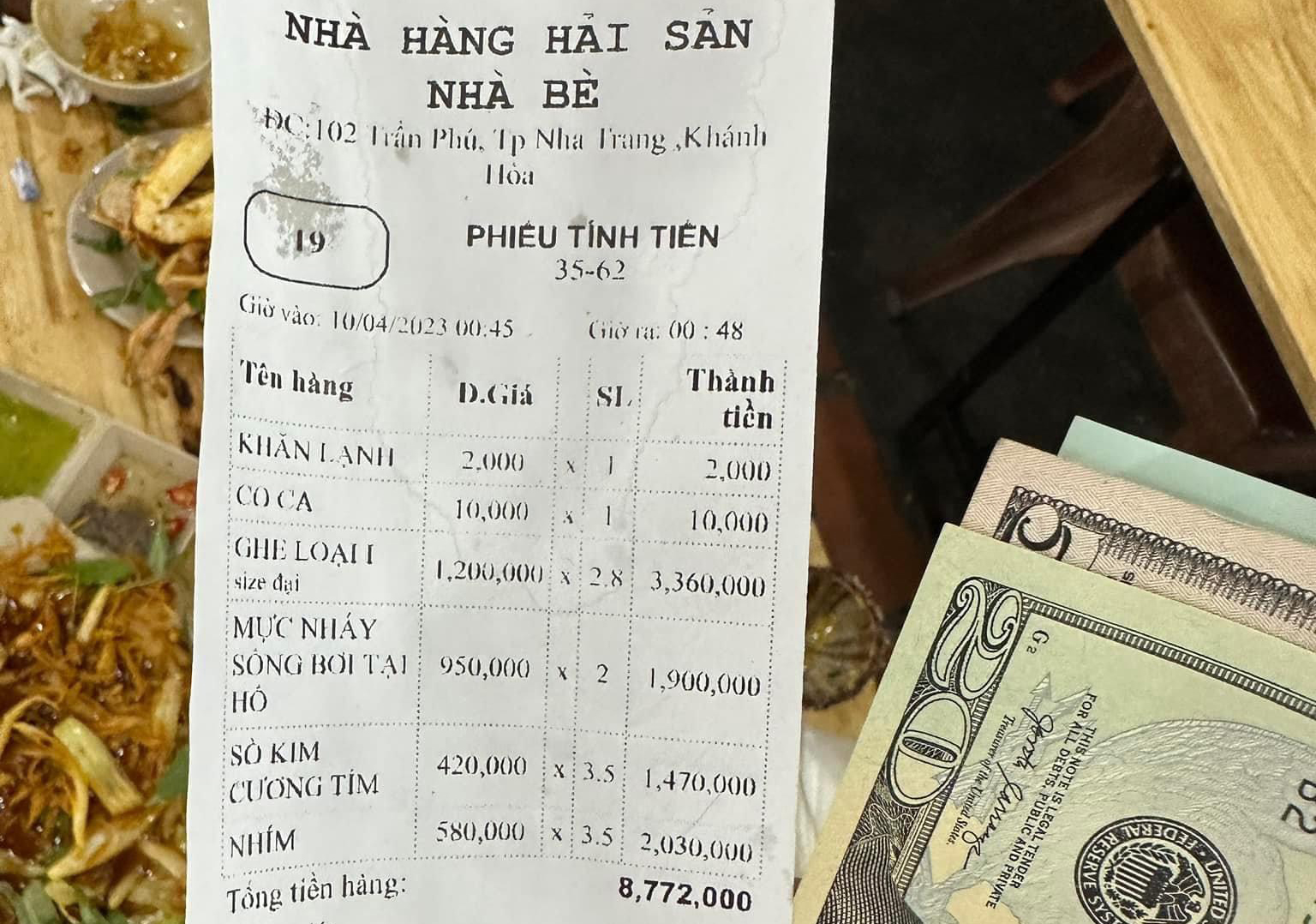 Nha Trang: Kiểm tra, xử lý thông tin khách Trung Quốc bị nhà hàng “chặt chém”