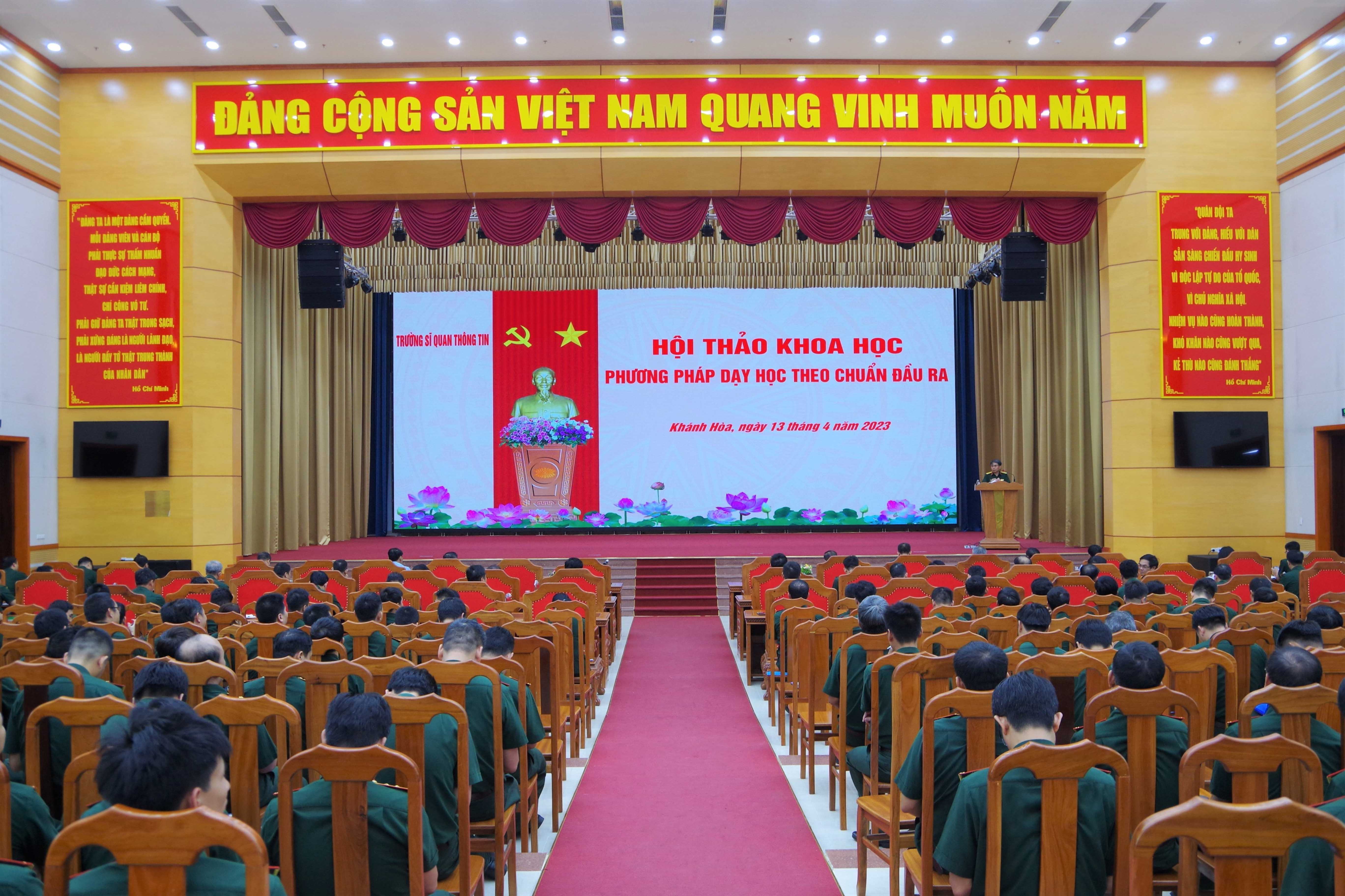 Trường Sĩ quan Thông tin tổ chức hội thảo khoa học “Phương pháp dạy học theo chuẩn đầu ra”