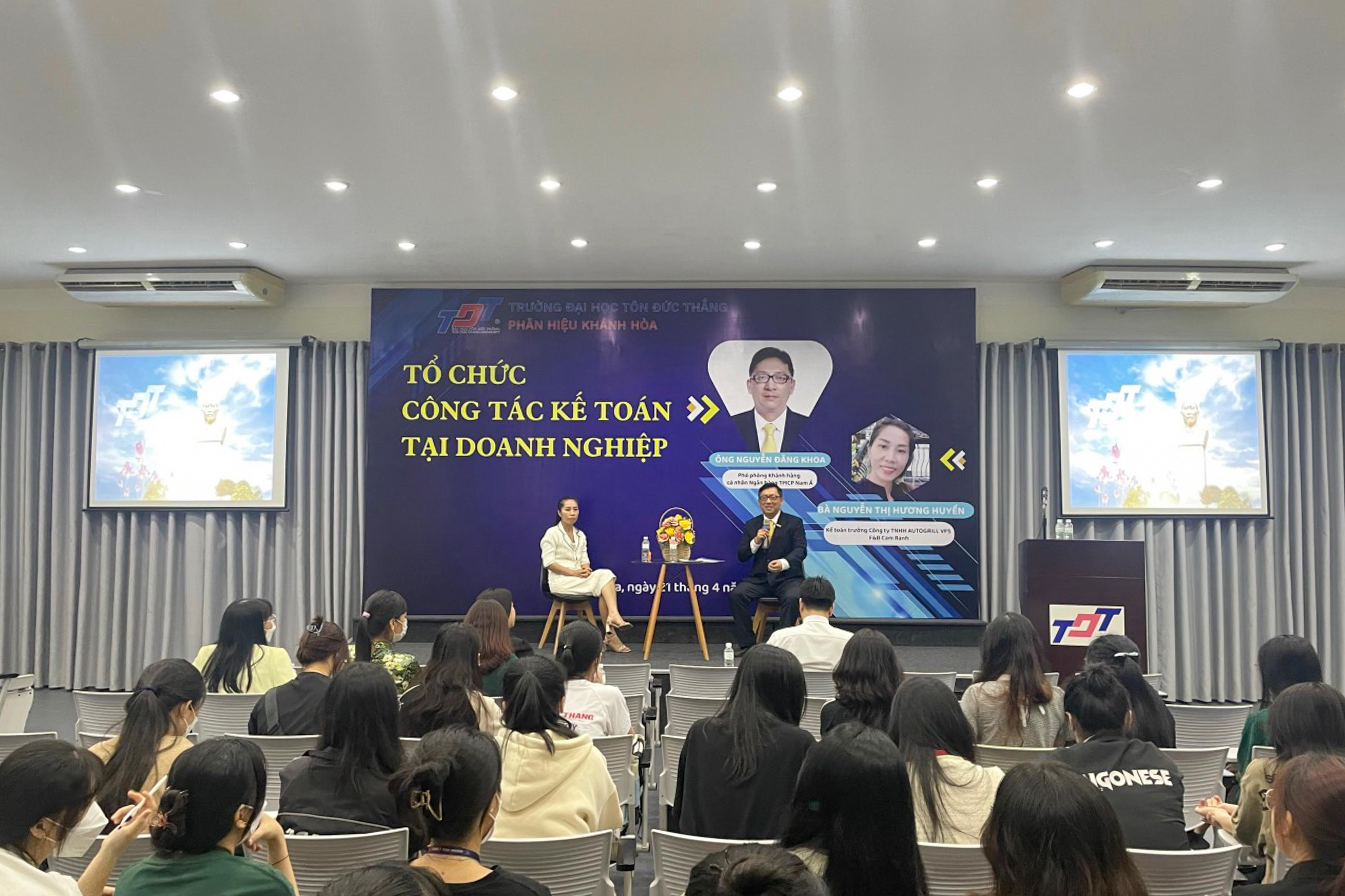 Trường Đại học Tôn Đức Thắng - Phân hiệu Khánh Hòa: Tổ chức Talkshow ngành Kế toán