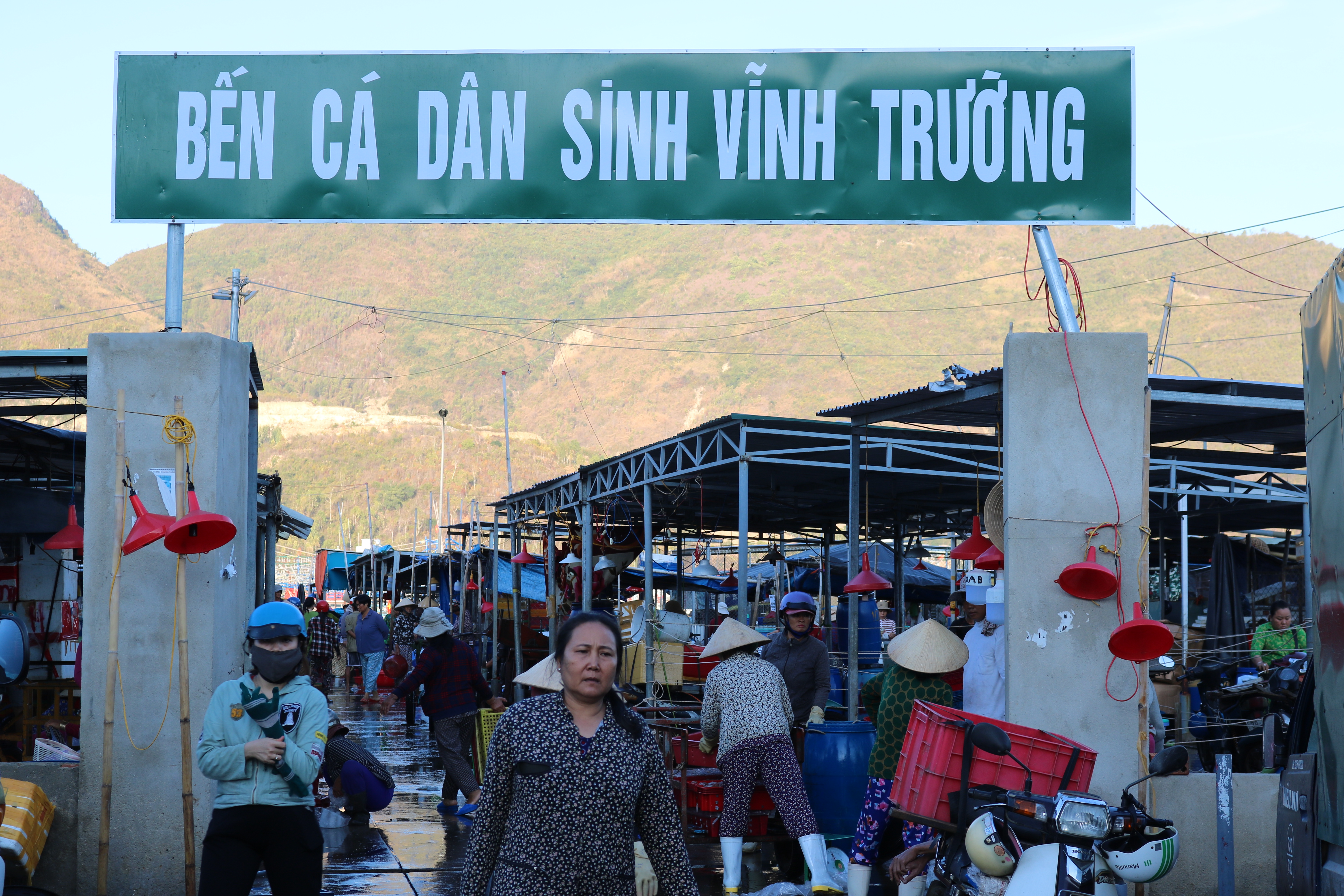 Làng chài Cửa Bé 