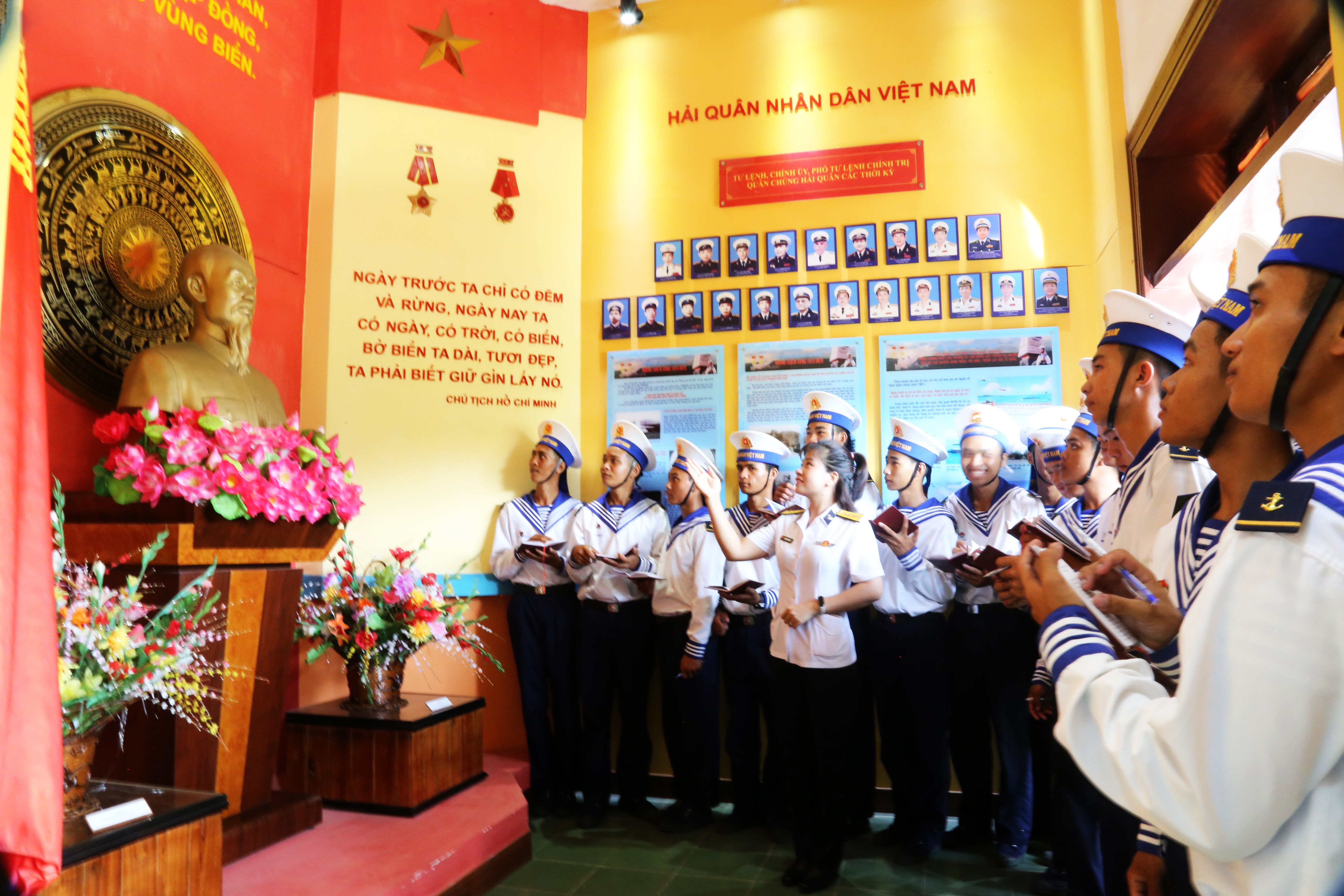 Vùng 4 Hải quân: : Hơn 2.500 chiến sĩ tham quan, học tập truyền thống nhân kỷ niệm các ngày lễ lớn