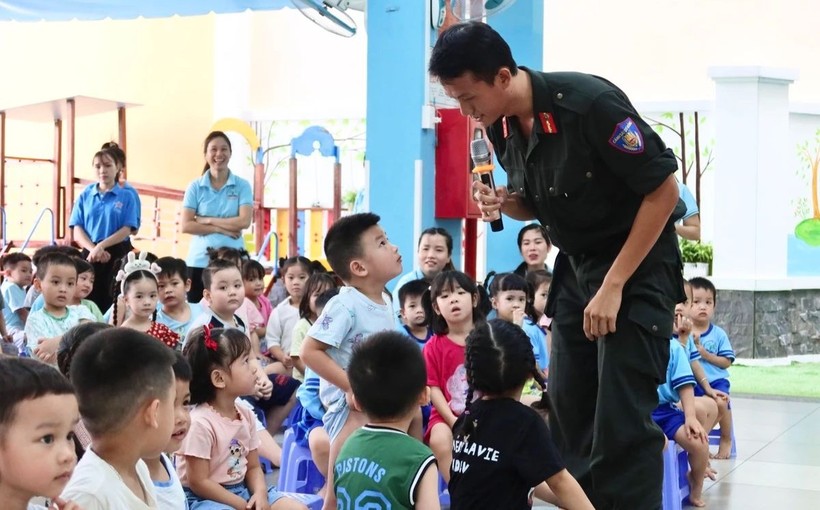 Những kỹ năng tự vệ dạy trẻ càng sớm càng tốt