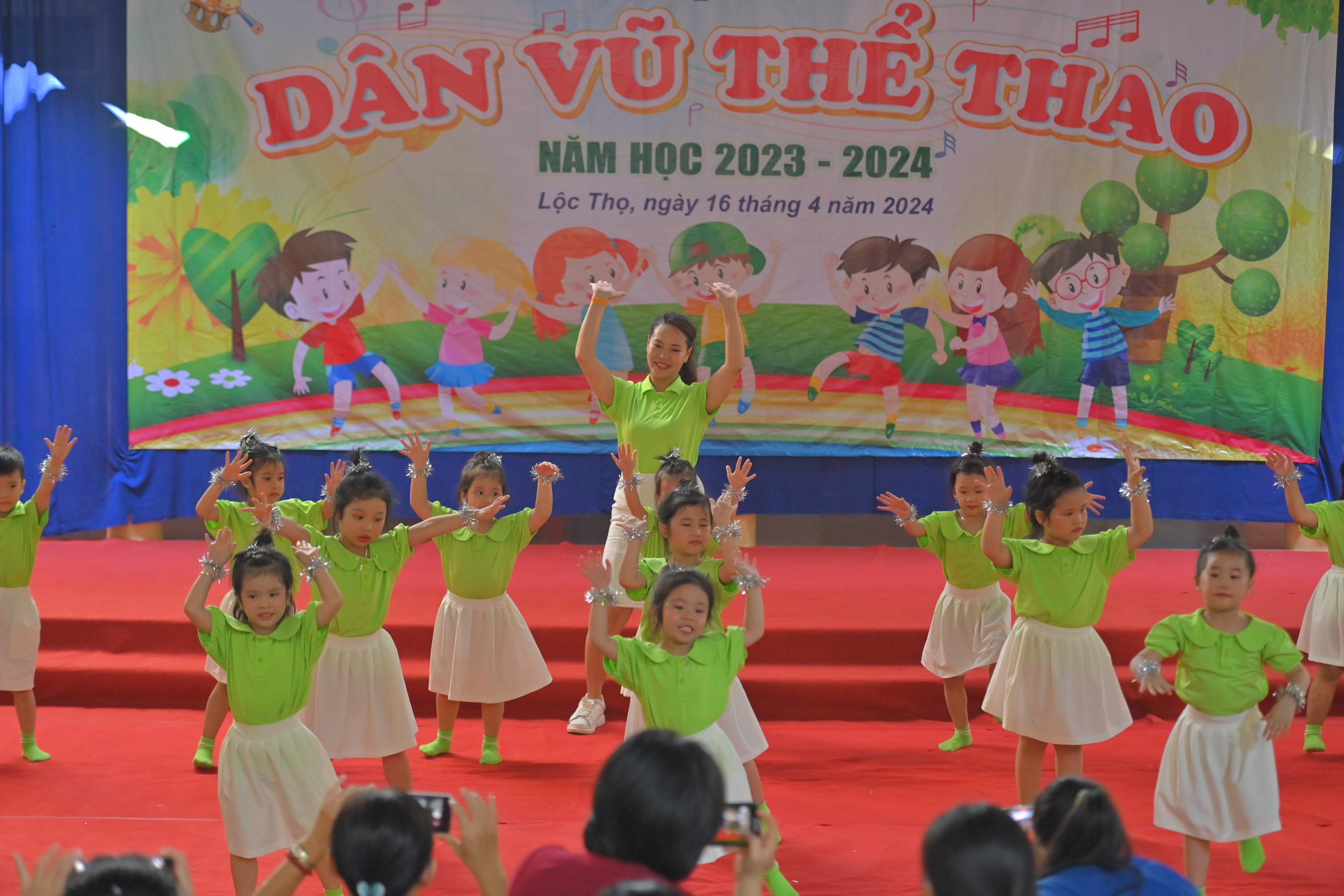 Hội thi Dân vũ thể thao Trường mầm non Lý Tự Trọng