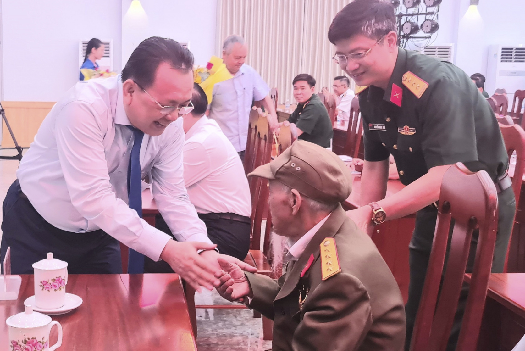 Giao lưu, tọa đàm kỷ niệm 70 năm chiến thắng Điện Biên Phủ