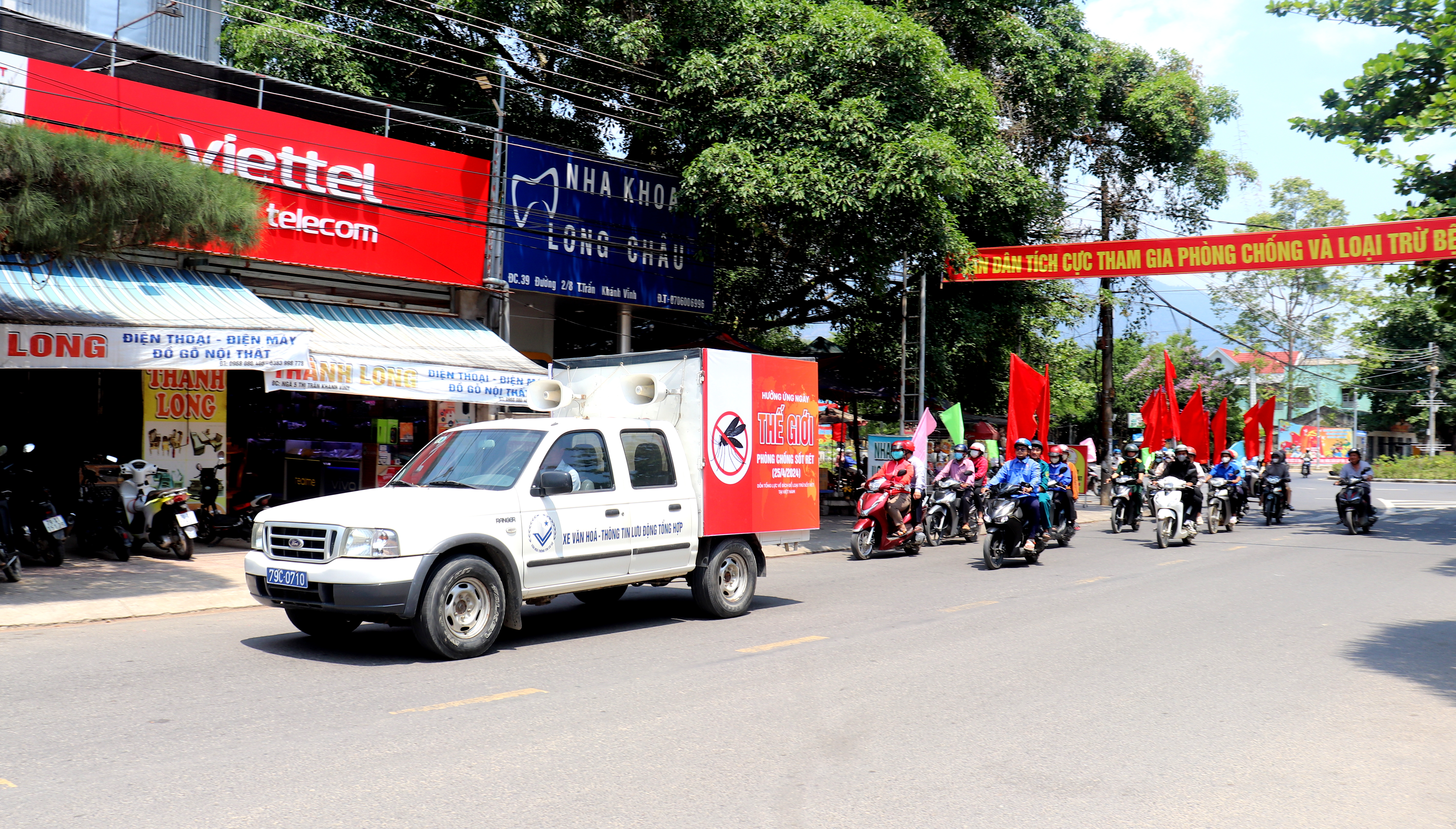 Mít tinh hưởng ứng ngày Phòng, chống bệnh sốt rét