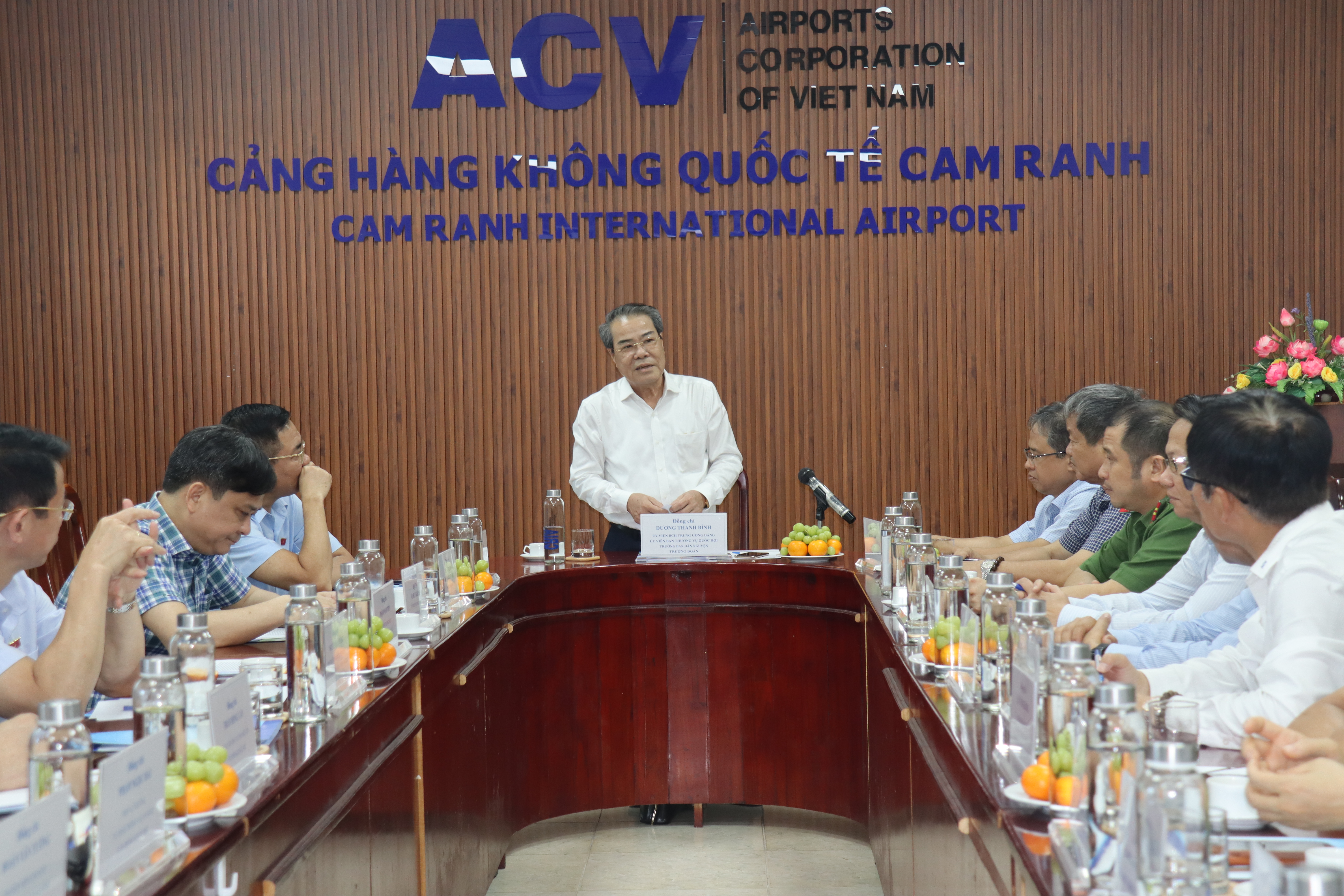 Đoàn giám sát của Ủy ban Thường vụ Quốc hội:: Khảo sát chuyên đề thực hiện chính sách pháp luật về đảm bảo trật tự an toàn giao thông