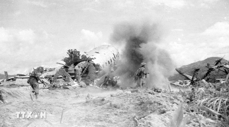 Sự vận dụng các hình thức chiến thuật của quân đội ta sau 5 ngày đầu đợt 2 Chiến dịch Điện Biên Phủ