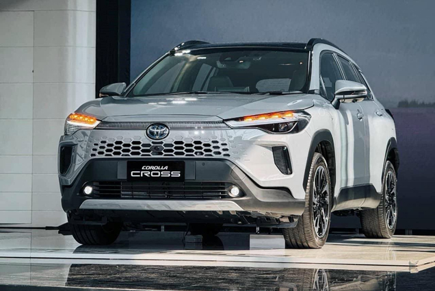 Nhiều ô tô mới trình làng đầu tháng 4-2024