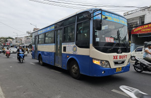 Xe buýt hoạt động theo khung giờ bình thường, tăng chuyến dịp lễ 30-4 và 1-5