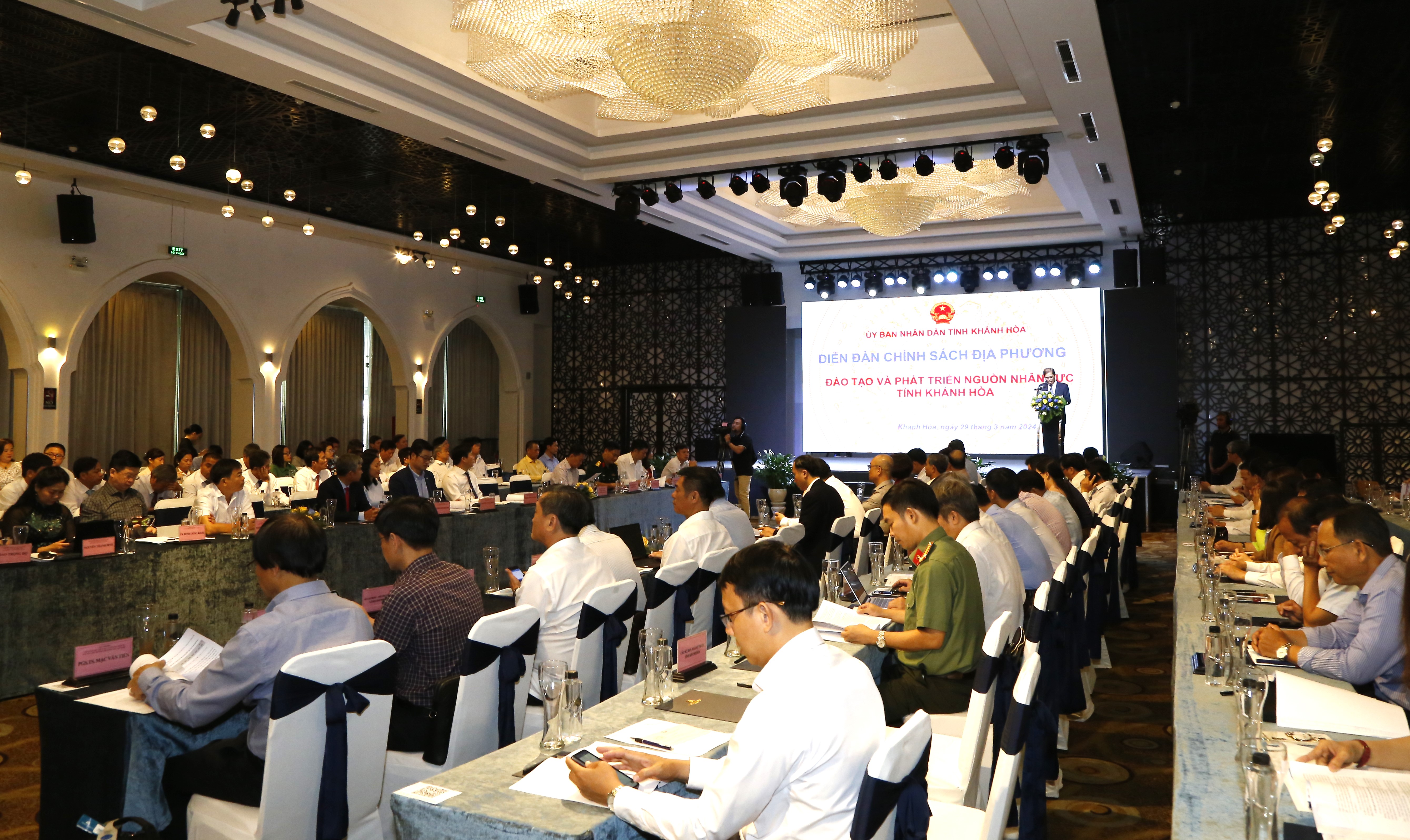 Diễn đàn đã thu hút đông đảo chuyên gia, cơ quan quản lý nhà nước tham gia đóng góp nhiều ý kiến, giải pháp thiết thực cho tỉnh.