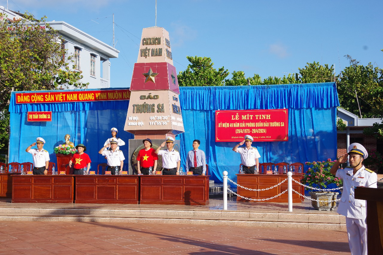 Lữ đoàn 146 tổ chức các hoạt động nhân dịp 49 năm Ngày Giải phóng miền Nam, thống nhất đất nước