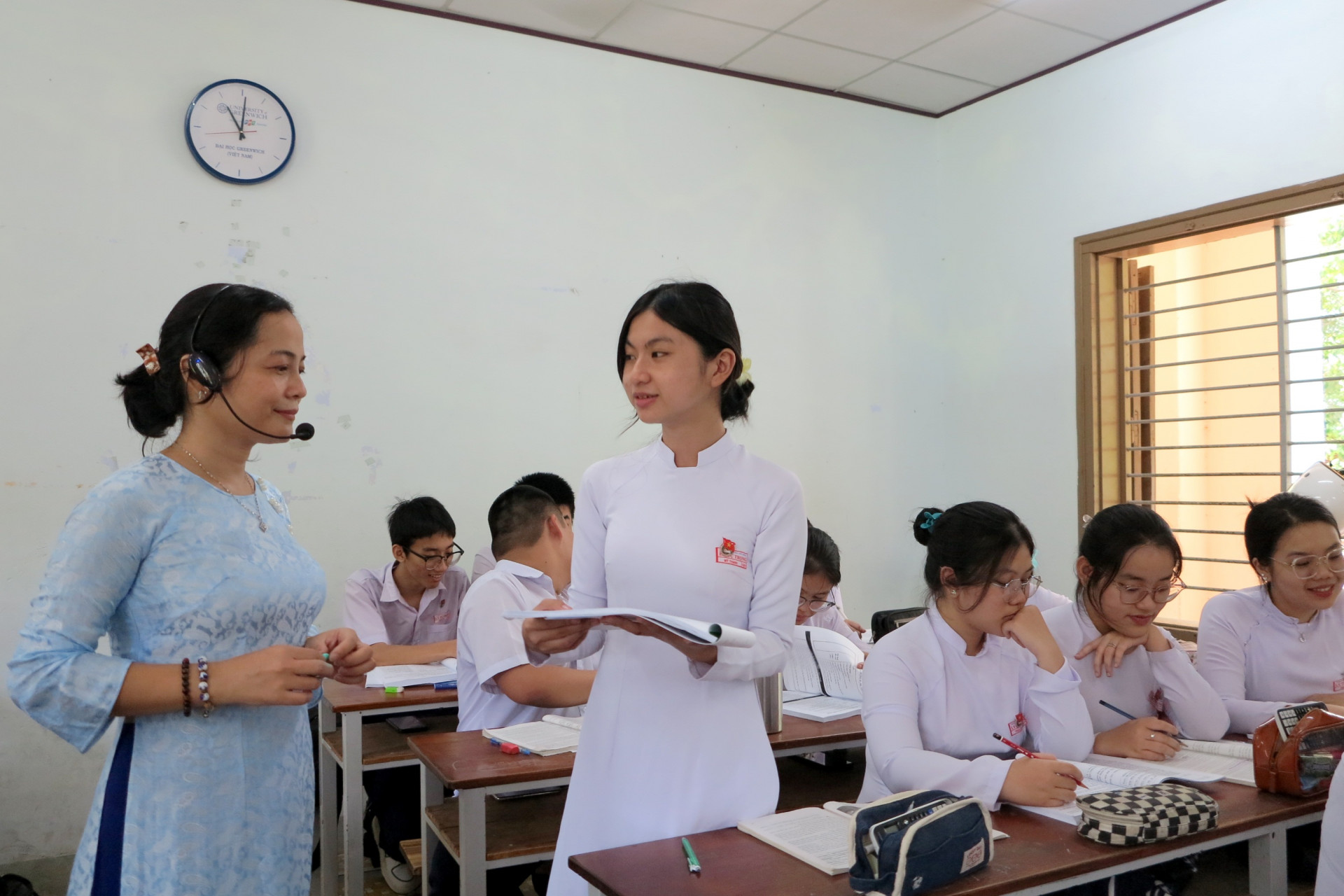 Tập trung ôn thi tốt nghiệp THPT