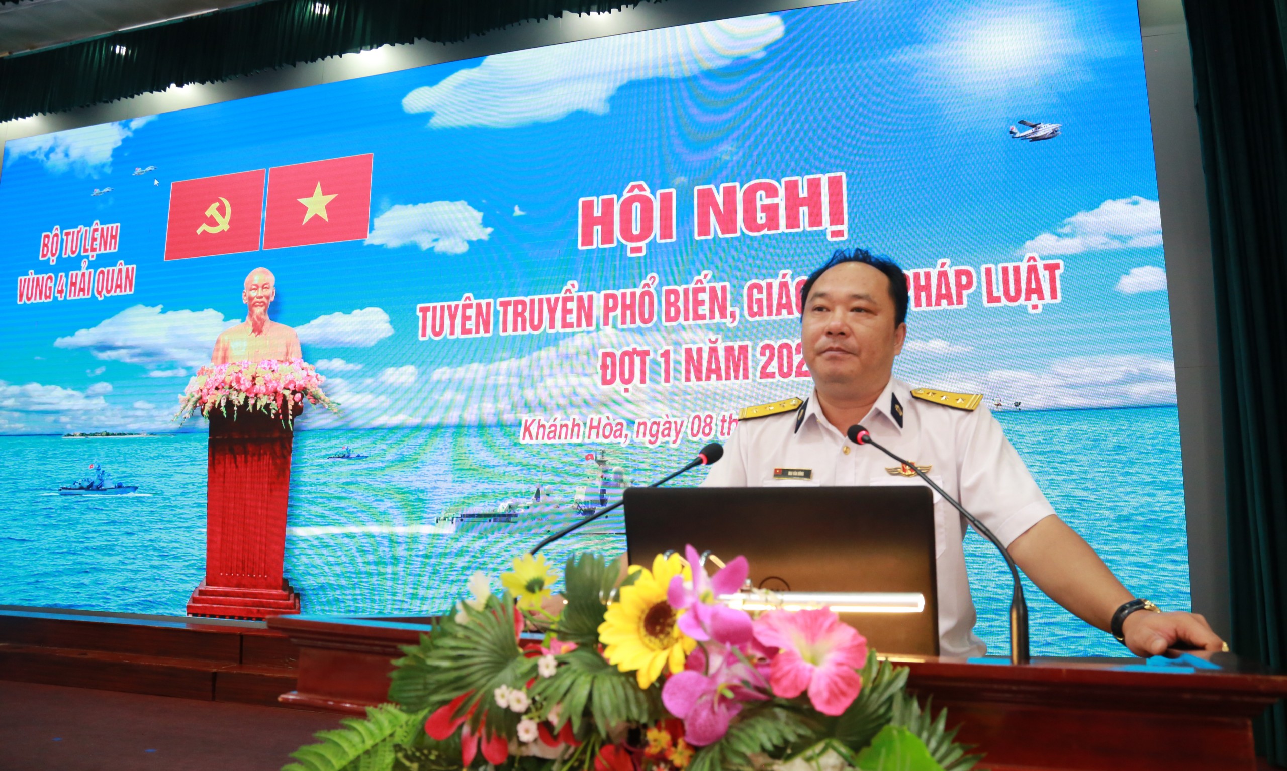 Bộ Tư lệnh Vùng 4 Hải quân: Phối hợp tuyên truyền, phổ biến, giáo dục pháp luật cho cán bộ, chiến sĩ