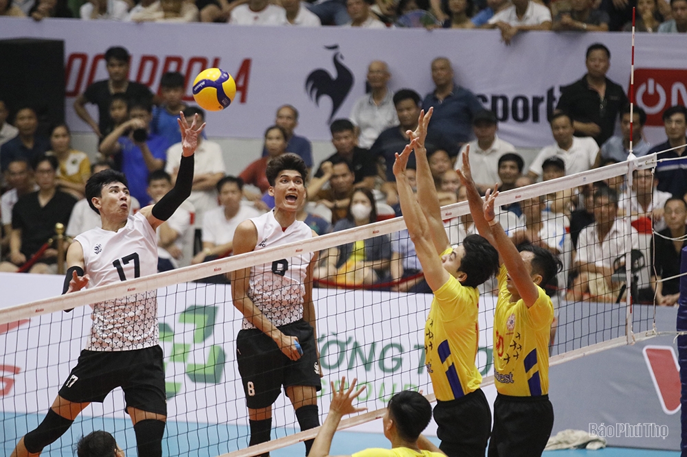 Sanest Khánh Hòa á quân Cúp Hùng Vương