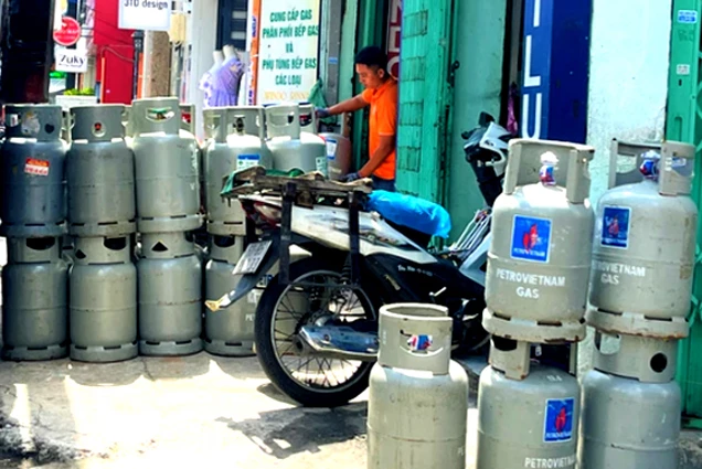 Giá gas "quay đầu" giảm nhẹ