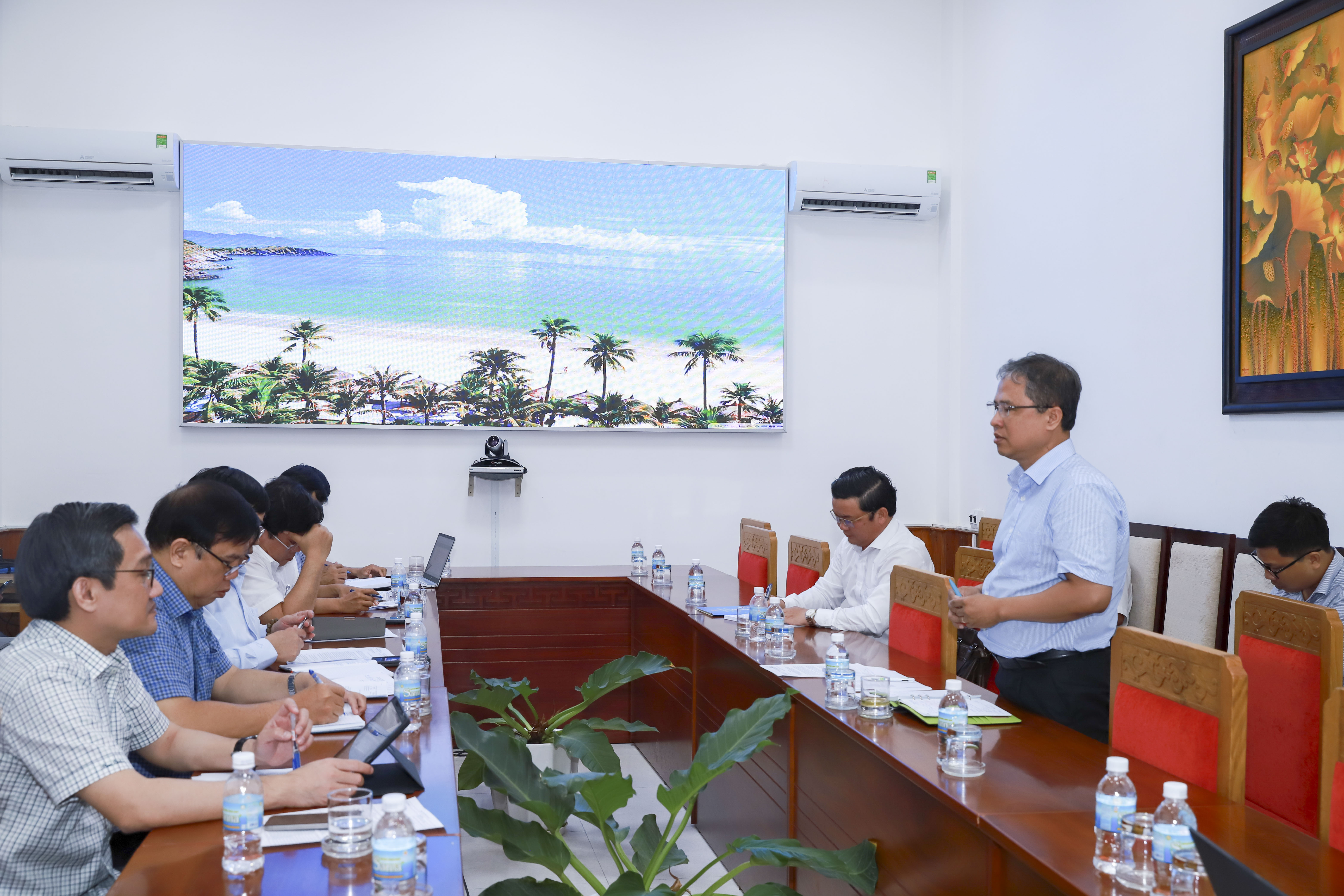 Khẩn trương rà soát quỹ đất giao cho nhà nước quản lý sau khi đầu tư hạ tầng tại các khu đô thị