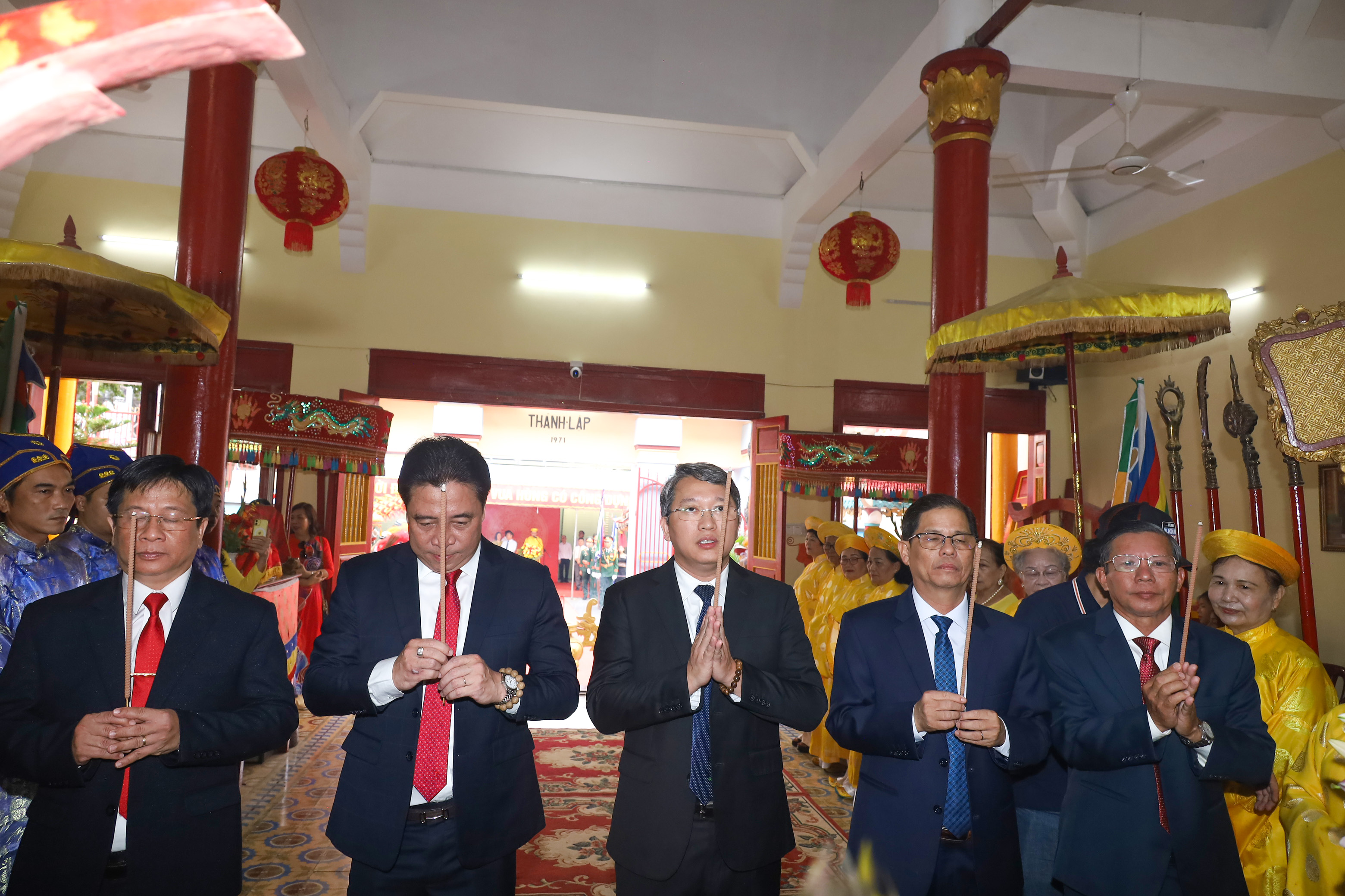 Lễ dâng hương tưởng nhớ các Vua Hùng