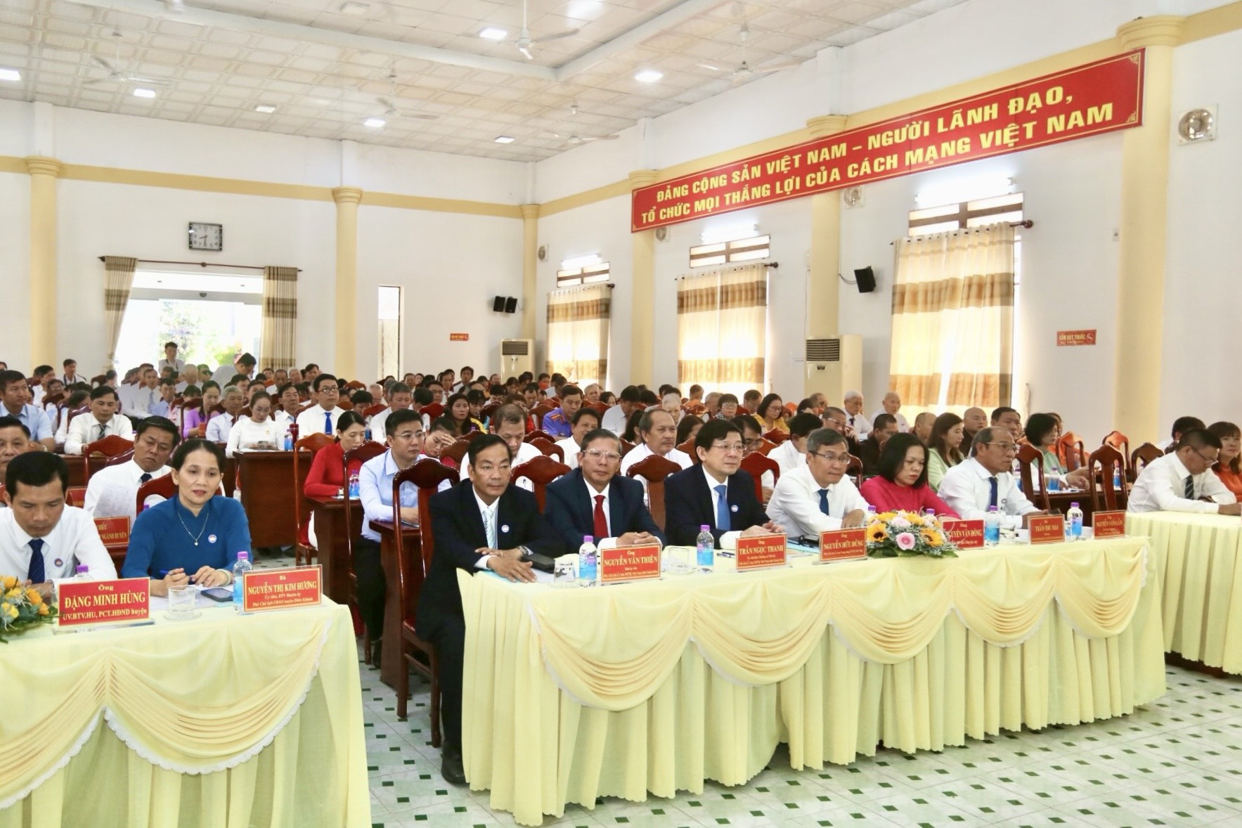 Quang cảnh đại hội.