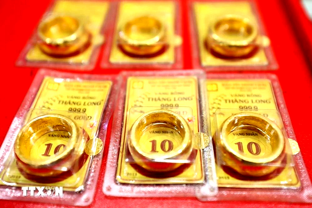 Giá vàng nhẫn vượt xa mốc 75 triệu đồng/lượng