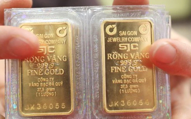 Giá vàng giảm cả triệu đồng mỗi lượng