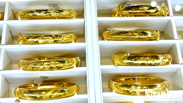 Giá vàng ngày 26/4: Trong nước, thế giới đồng loạt tăng