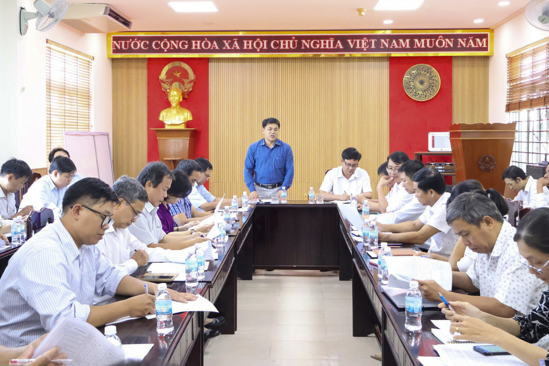 Ông Nguyễn Duy Quang phát biểu tại cuộc họp
