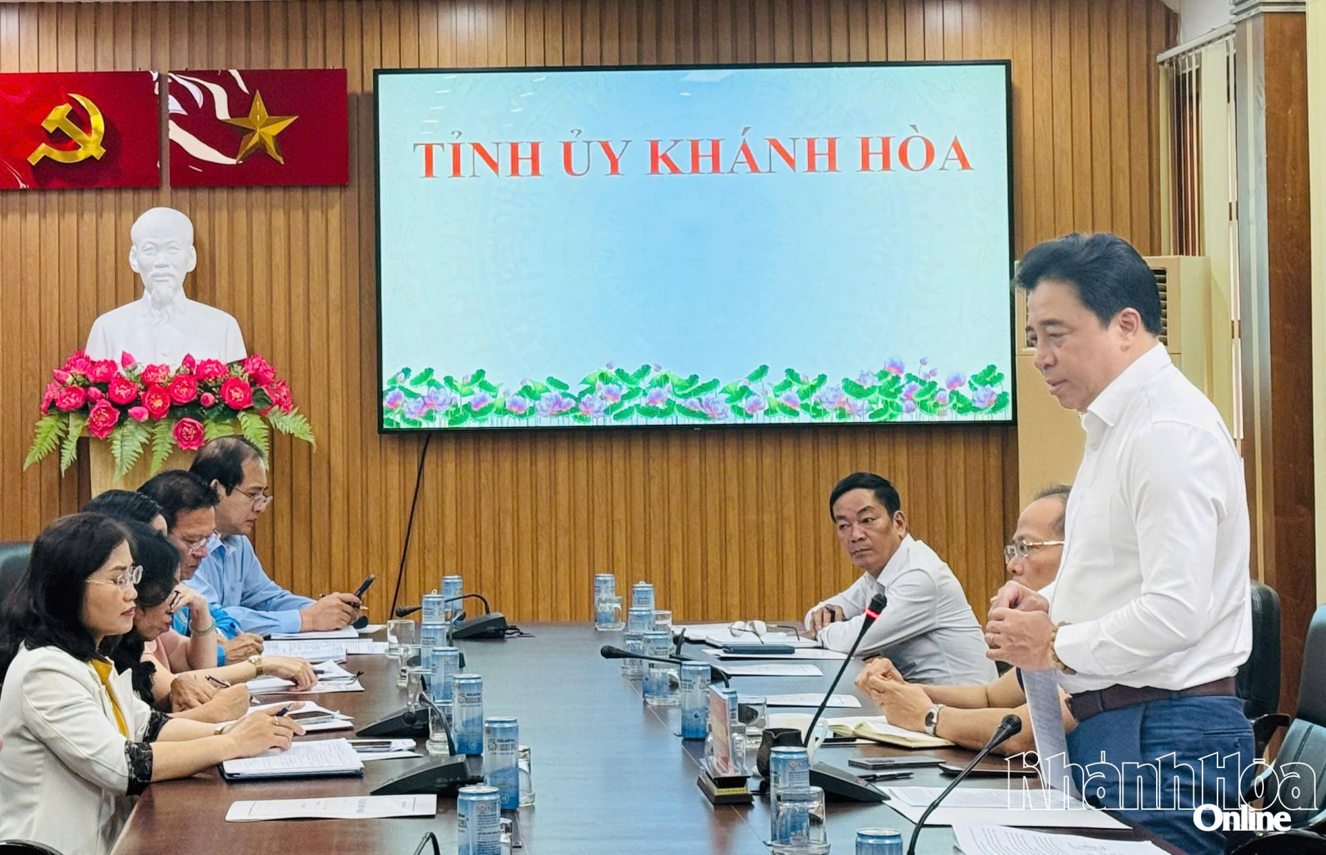 Thường trực Tỉnh ủy giao ban quý I với các cơ quan tham mưu giúp việc của Tỉnh ủy, Mặt trận và các tổ chức chính trị - xã hội tỉnh