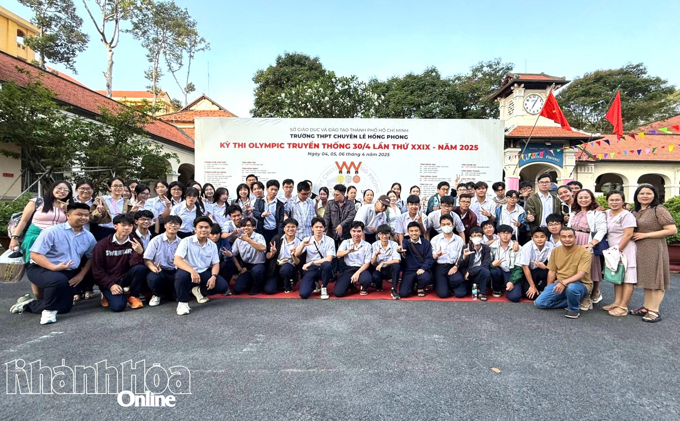 Trường THPT Chuyên Lê Quý Đôn đoạt 51 huy chương tại Kỳ thi Olympic truyền thống 30-4