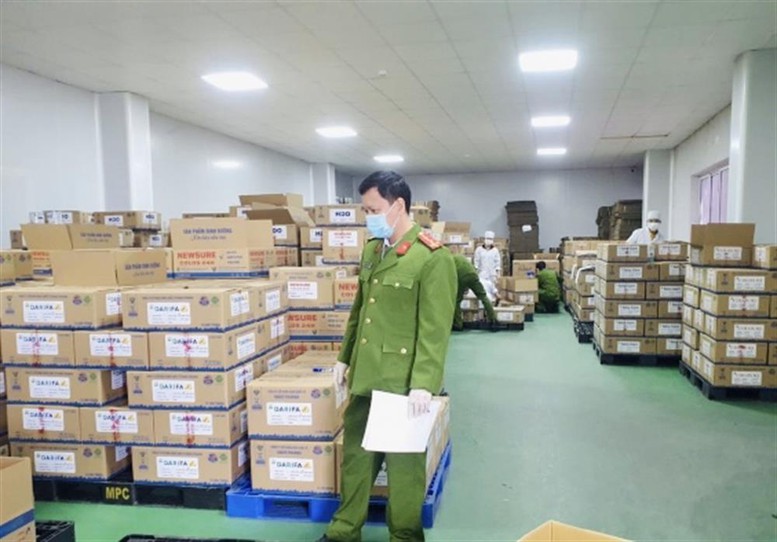 Bộ Y tế đề nghị thu hồi 12 loại sữa bột giả