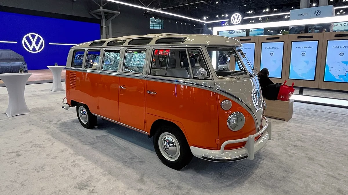 Volkswagen Type 2 21 Window. Ảnh: Robb Report.