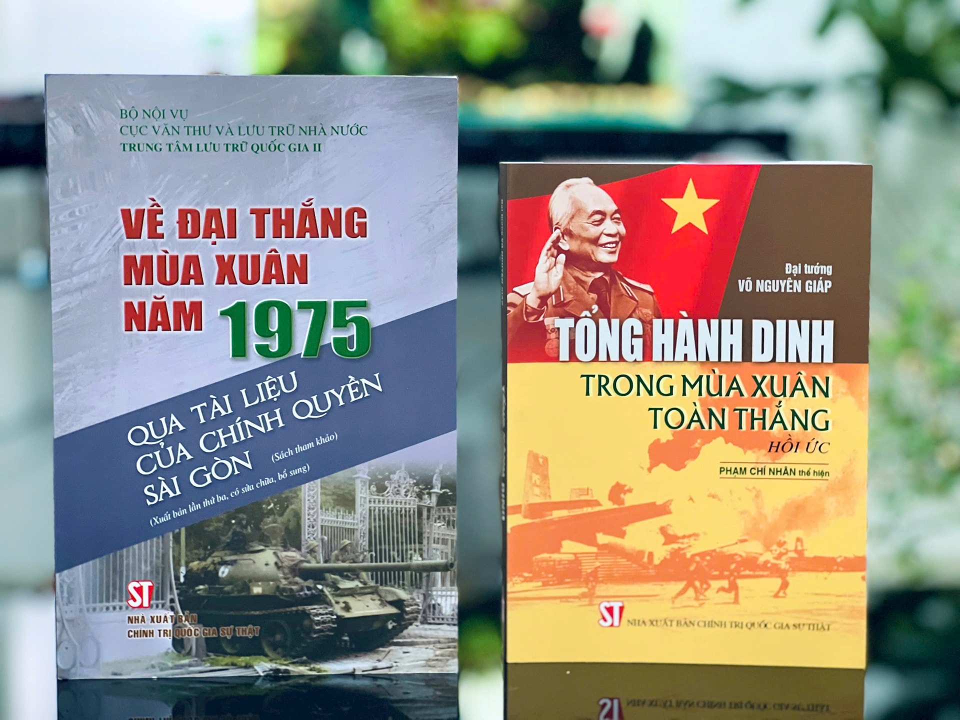 Đại thắng mùa xuân năm 1975 - thiên anh hùng ca bất hủ qua những trang sách