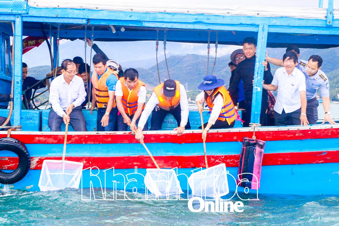 Chung tay phát triển nguồn lợi thủy sản