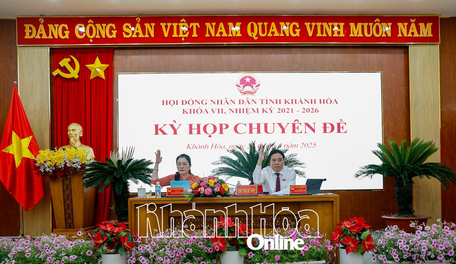 Kỳ họp chuyên đề HĐND tỉnh Khánh Hòa khóa VII thông qua 16 nghị quyết