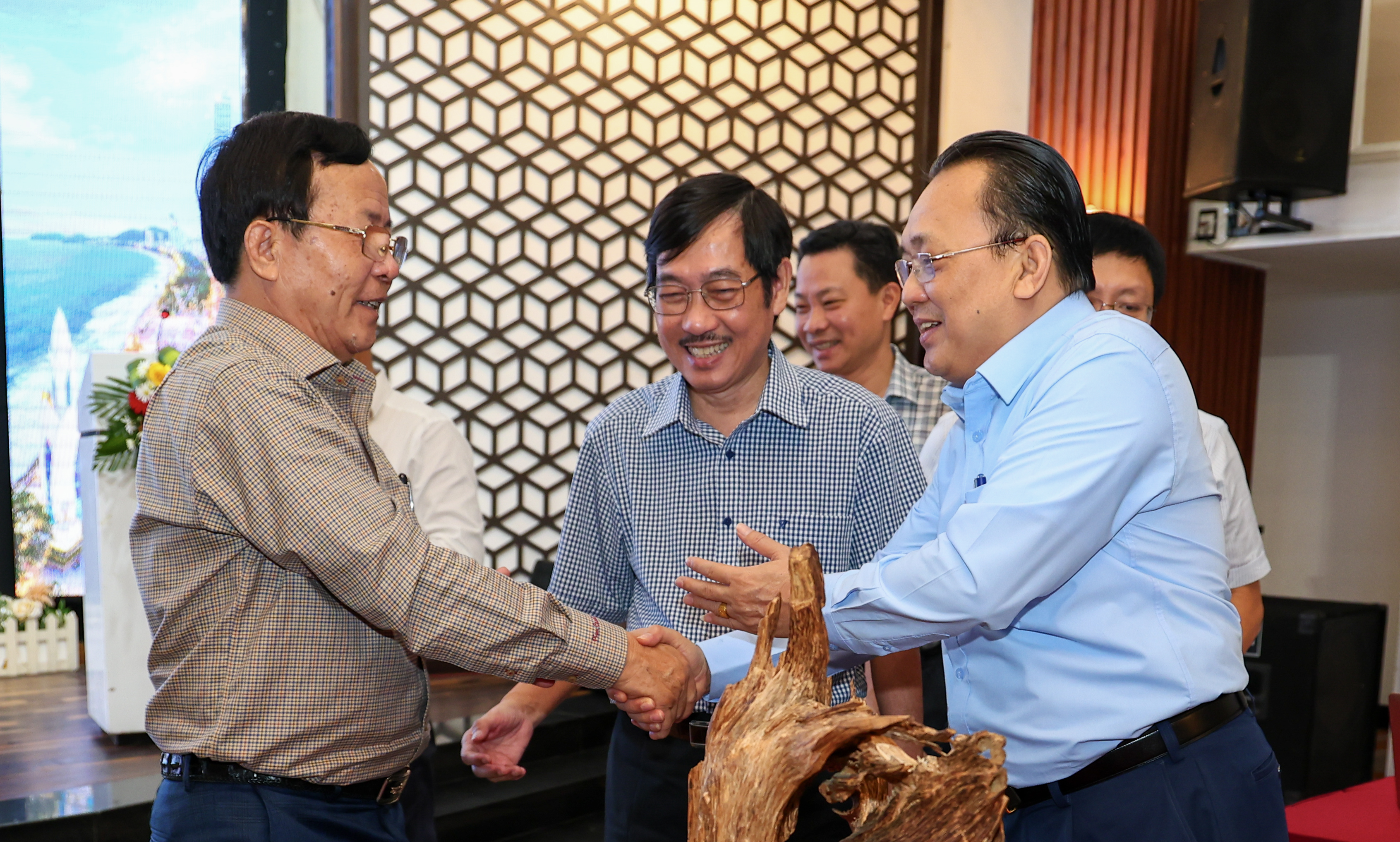 Năm 2025, toàn tỉnh phấn đấu có thêm ít nhất 180 sản phẩm OCOP