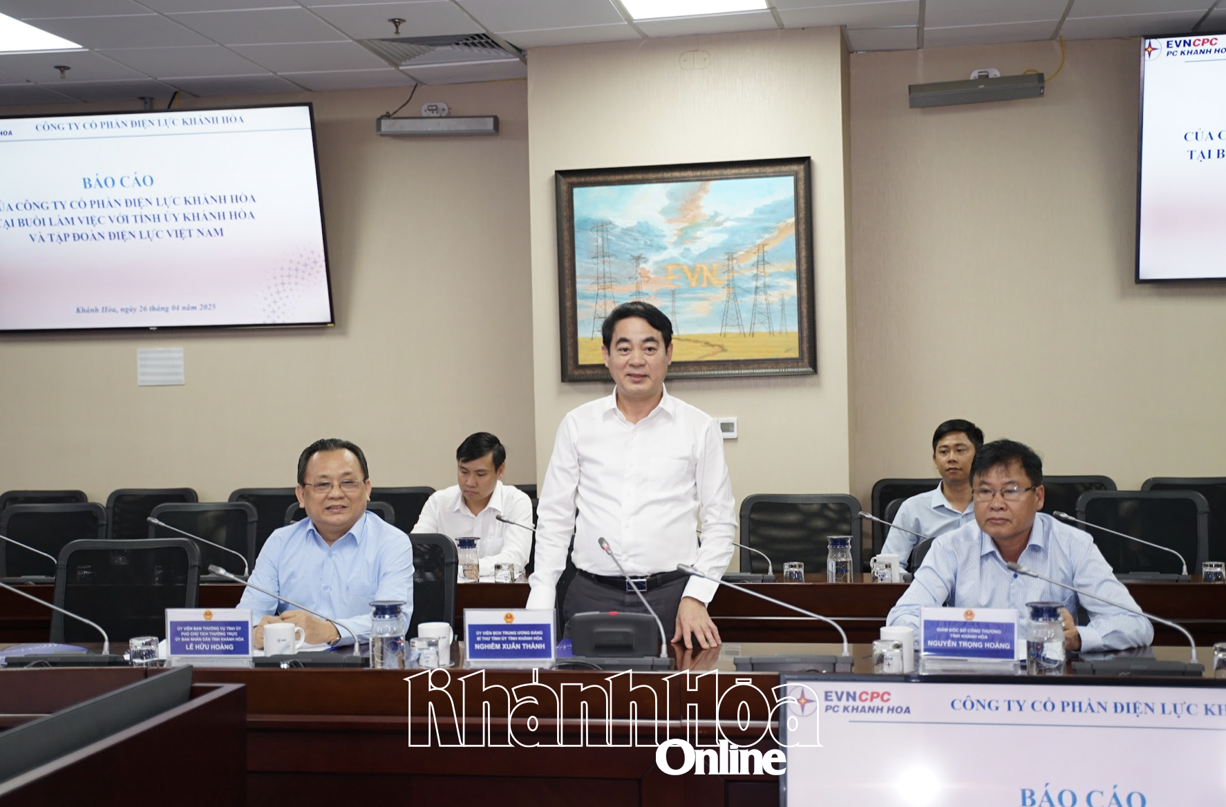 Bí thư Tỉnh ủy Nghiêm Xuân Thành làm việc với Tập đoàn Điện lực Việt Nam